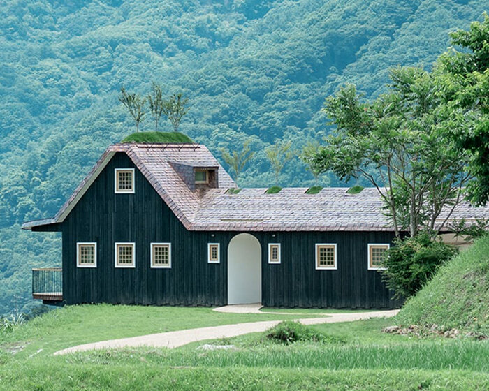 sited in rural japan, this exclusive retreat by terunobu fujimori recalls a sailing ship