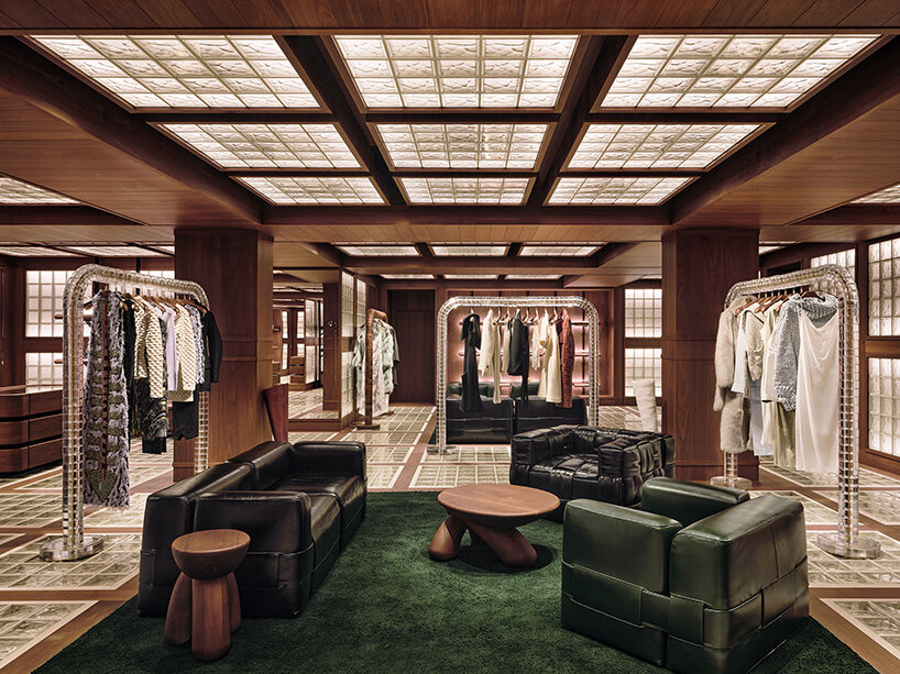 Louis Vuitton Unveils Revamped Store at 22 Avenue Montaigne - News