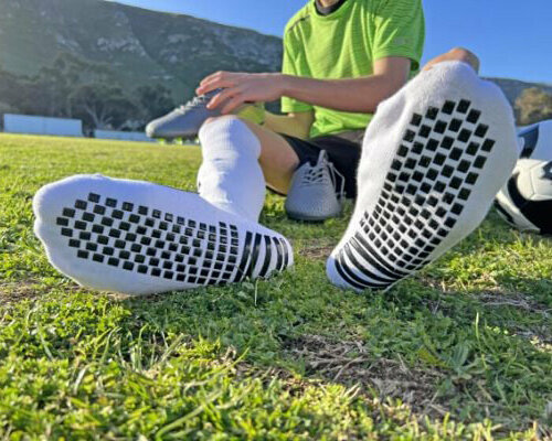 medicaptain athletic socks with built-in shin guards & metatarsal padding enhance performance