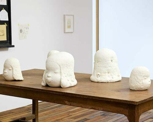 yoshimoto nara's childlike characters take ceramic forms at pace gallery exhhibition in seoul