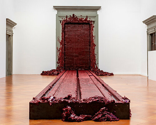 anish kapoor weaves 'untrue' and 'unreal' sculptural works into palazzo strozzi's architecture