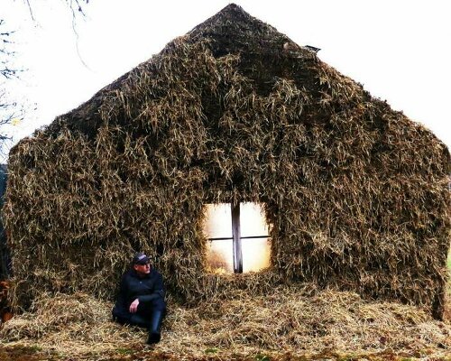 ulf mejergren revives dilapidated swedish farm house with hay from its land