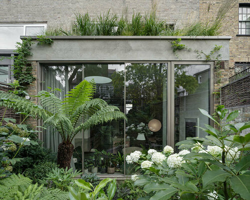 chelsea brut: pricegore architects evokes brazilian modernism with london townhouse