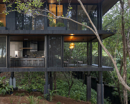 casa perla negra: salagnac arquitectos' breezy home in costa rica's coastal canopy