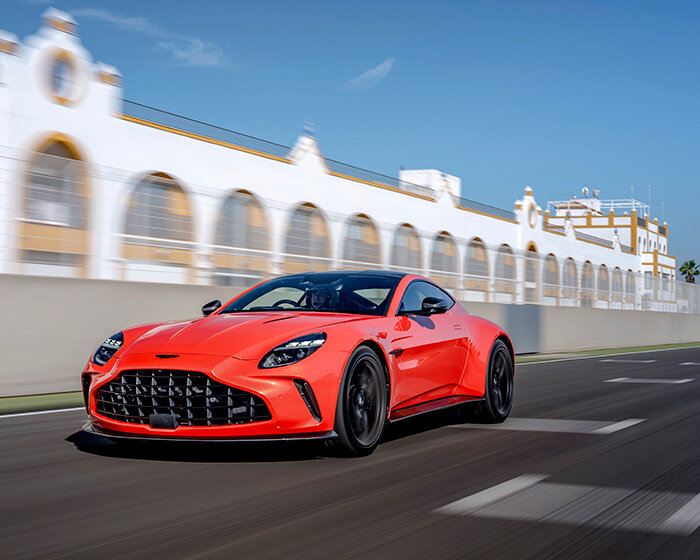 aston martin vantage 2025 test drive: powerful design to push driver limits