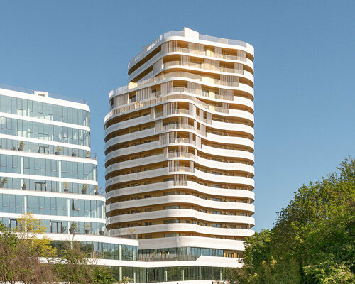 hamonic+masson's emblem raises high-rise undulating office unit in france