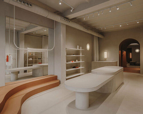 inside thinking mu rosello: a terracotta oasis for barcelona by designer isern serra