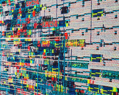 colored yarns weave microchip patterns onto hyperthread tapestry series by richard vijgen