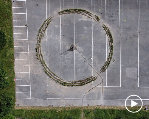 'craquelures dans le réel' is an ephemeral device that ploughs & irrigates asphalt in lausanne