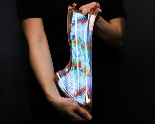 world’s first stretchable screen by LG display can be twisted and expanded without breaking