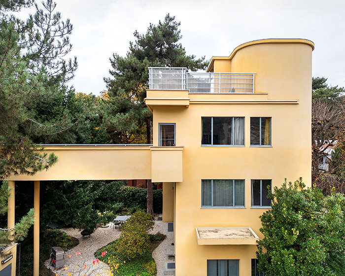 le corbusier-designed modernist artist villa hits the market in paris